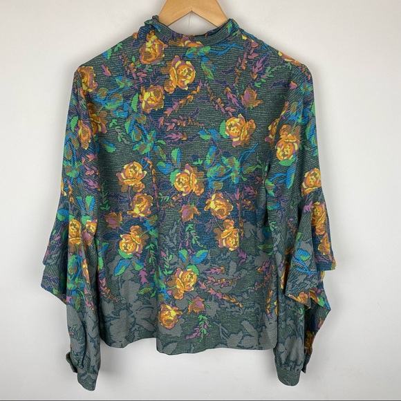 NEW BCBGMAXAZRIA Jade Floral Tie-Neck Top Size Small - Picture 6 of 8